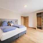 Dorfvilla *